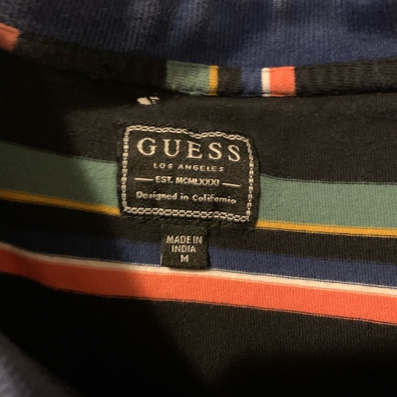 Medium Guess shirt - Picture 3 of 4
